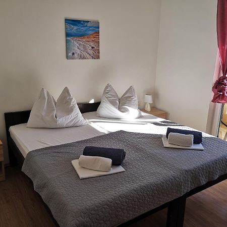 Dva Dukata Bed and Breakfast Biograd Na Moru Exteriör bild